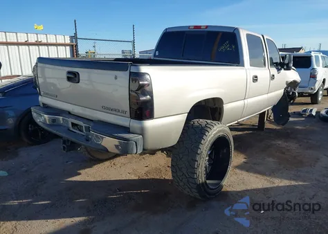 2005 Chevrolet Silverado 2500Hd Lt из США, поврежденный, VIN 1GCHK232X5F854195